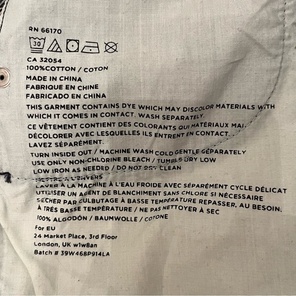 BDG Super High Rise Cheeky Denim Shorts Size 26 - Picture 5 of 6